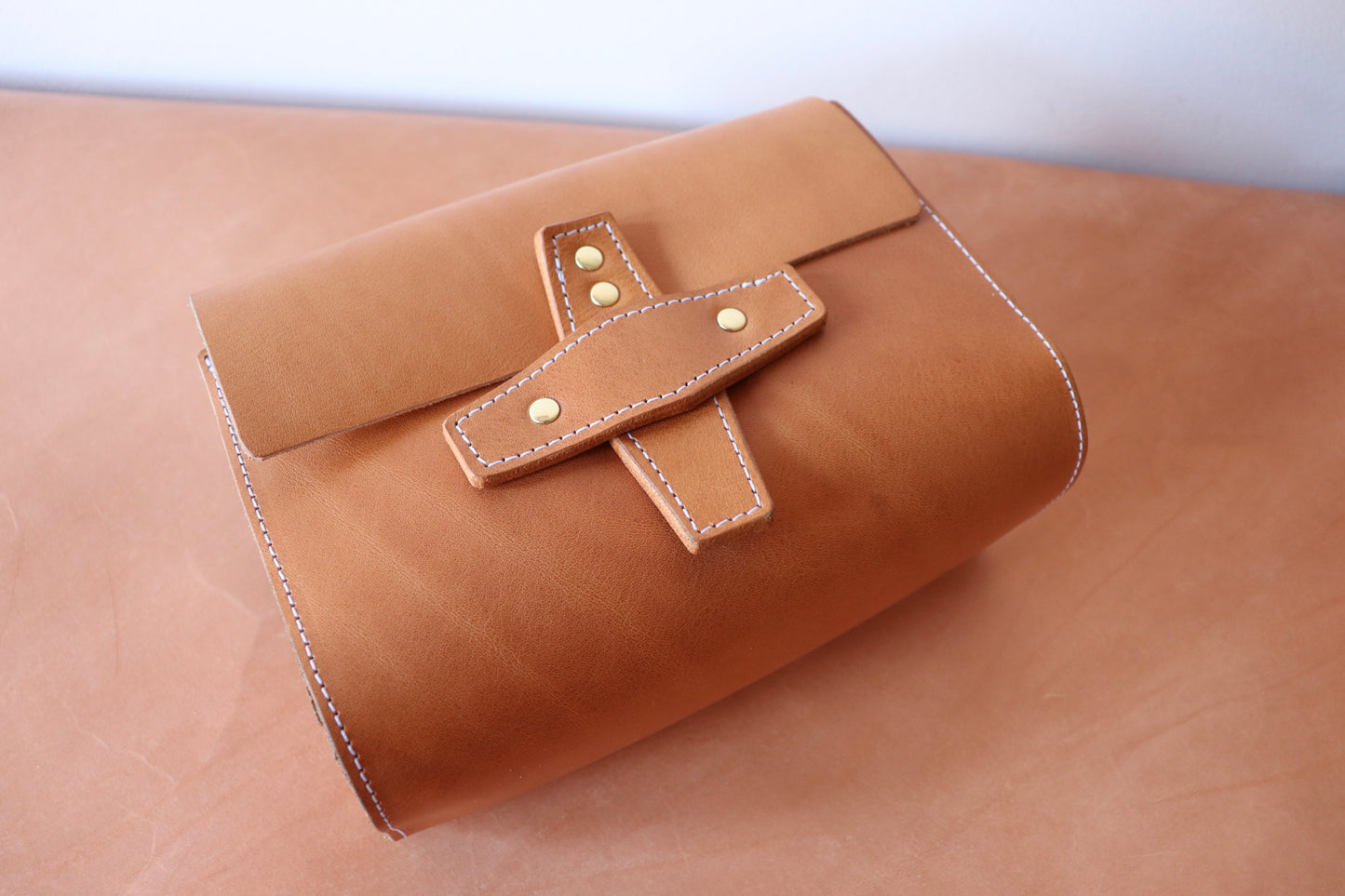 Natural Petite Carry Bag
