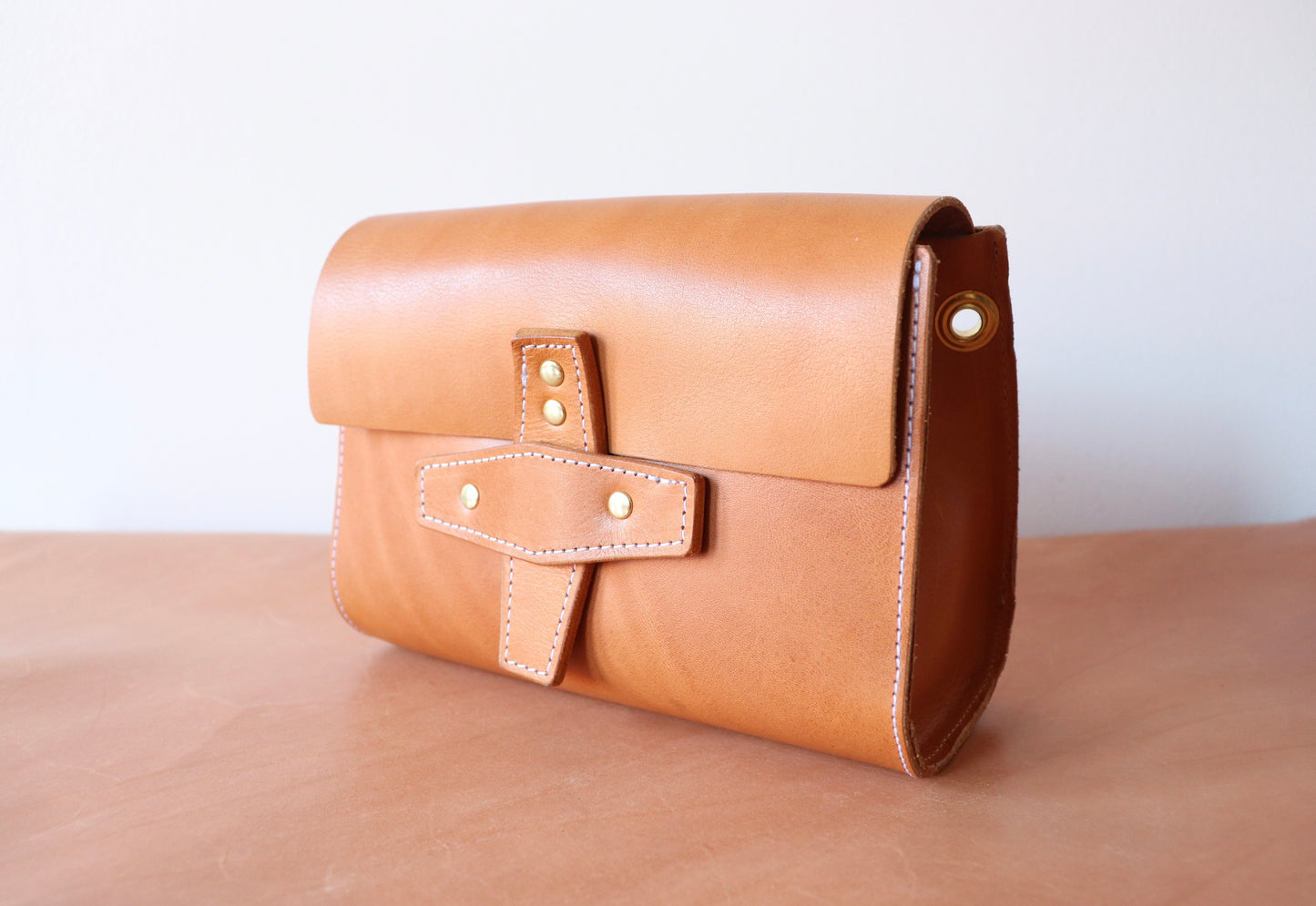 Natural Petite Carry Bag