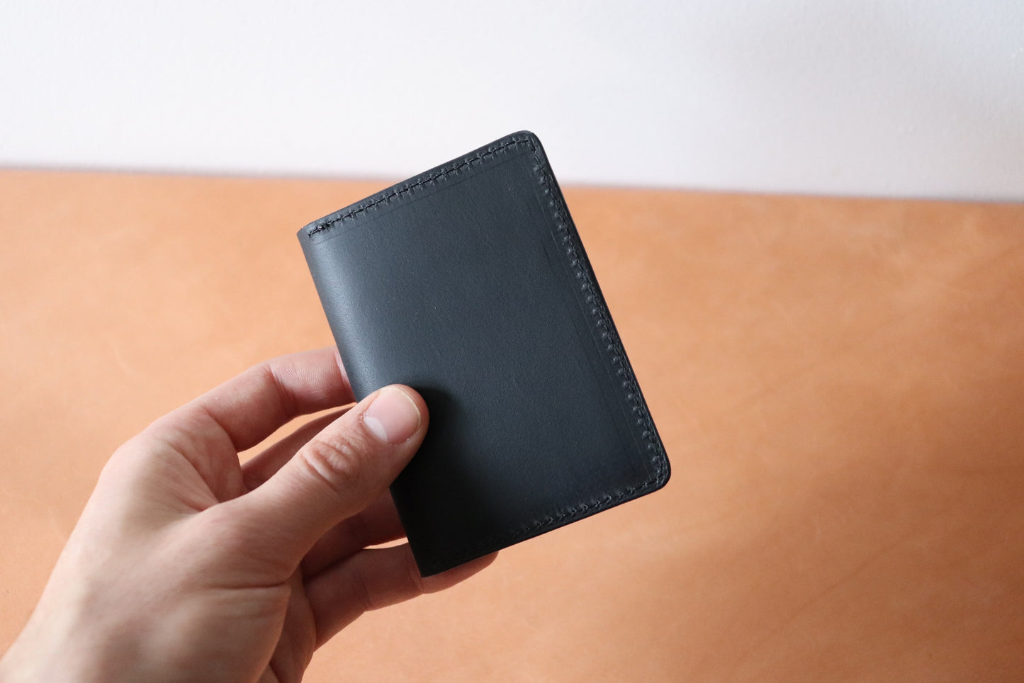 Mini Bifold & Money Clip - Black and Natural Vachetta