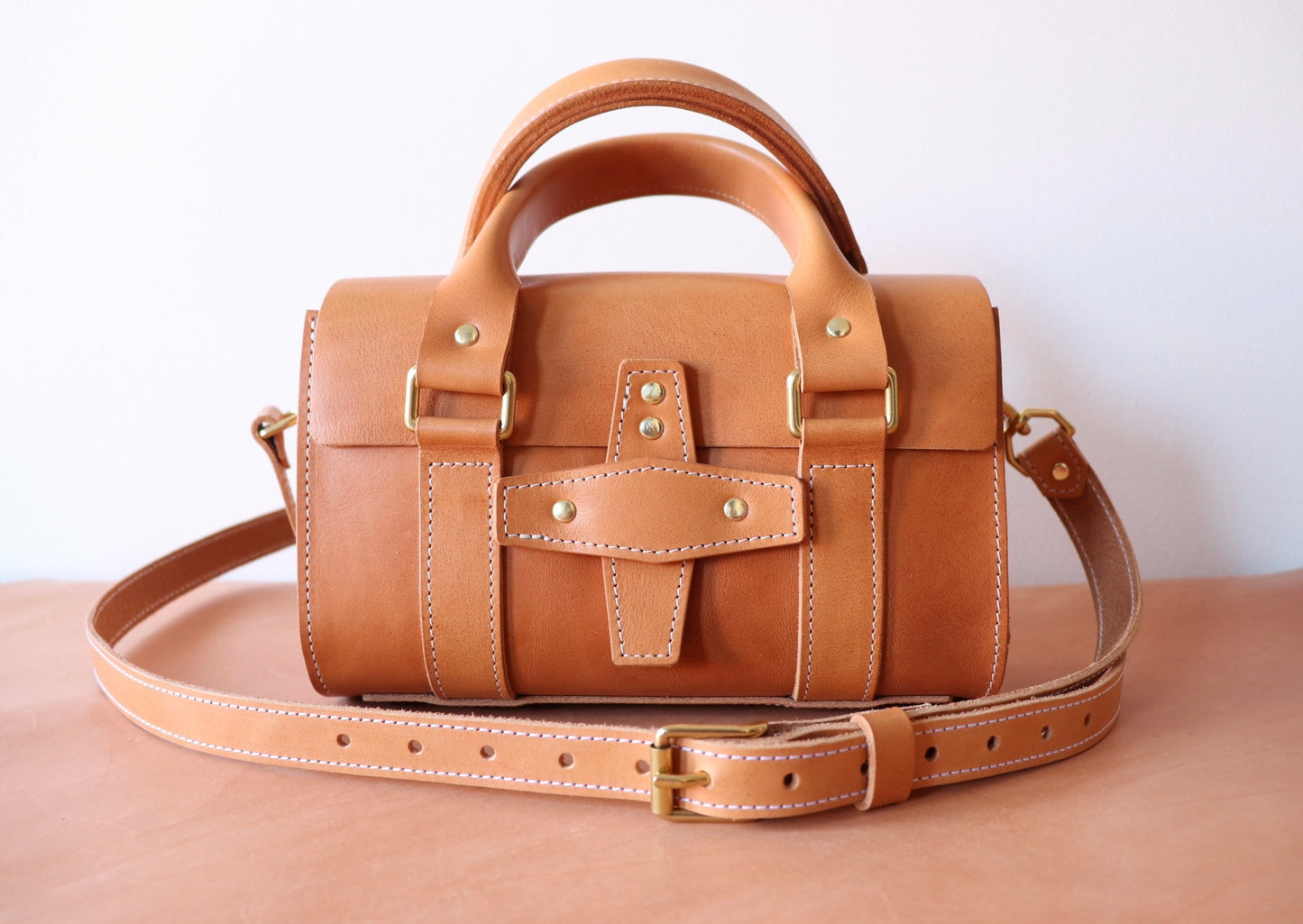 Natural Handbag & Crossbody
